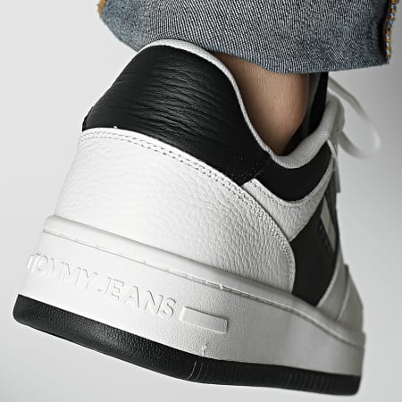 Tommy Jeans - Baskets Retro Basket Cupsole Tumble 1513 Ecru