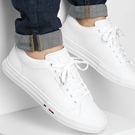 Tommy Hilfiger - Baskets Hi Vulc Street Low Rwb Leather 5312 White