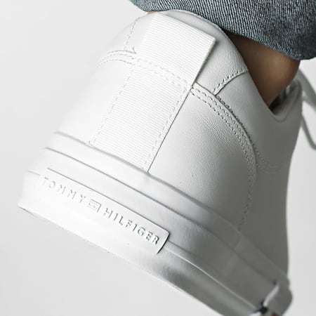 Tommy Hilfiger - Baskets Hi Vulc Street Low Rwb Leather 5312 White