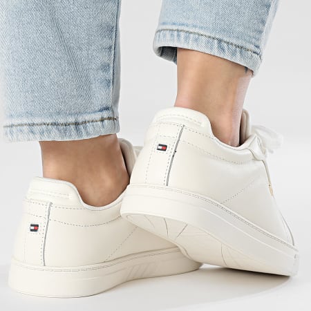 Tommy Hilfiger - Baskets Femme Womens Icon Court Sneaker Flag 8327 Ivory Petal