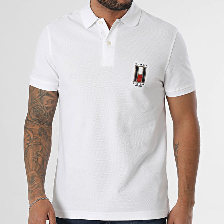 Tommy Hilfiger - Polo Manches Courtes Vertical Flag 6790 Blanc