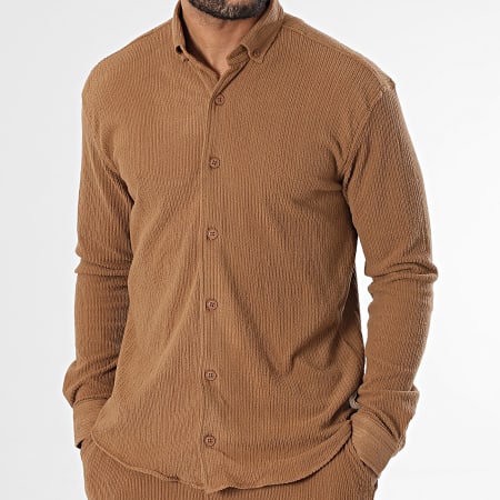 Conjunto de camisa de manga larga y pantalón de jogging camel