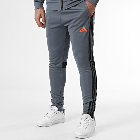 Adidas Sportswear - Ensemble De Survetement A Bandes Tiro JD0468 Gris Anthracite