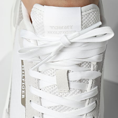 Tommy Hilfiger - Baskets Retro Runner Seasonal 5328 White