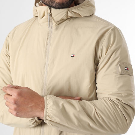 Tommy Hilfiger - Veste Zippée Capuche Tech Packable 8058 Beige