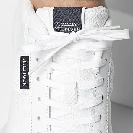 Tommy Hilfiger - Baskets Lightweight Modern Knit Runner 5326 White