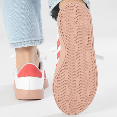 Adidas Sportswear - Baskets Femmes VL Court 3.0 JP5346 Cloud White Preloved Scarlet Gold Metallic