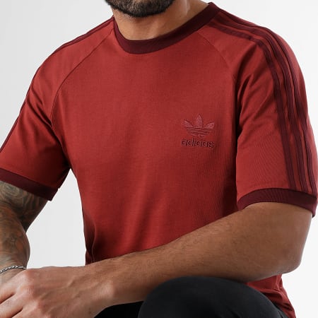 Tee shirt adidas 3 stripes rouge on sale