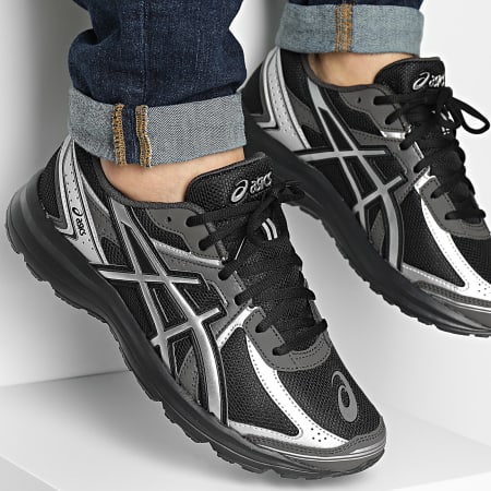 Asics - Sneakers Jog 100s 1203A741 Black Pure Silver - Ryses Asics - Sneakers Jog 100s 1203A741 Black Pure Silver - Ryses