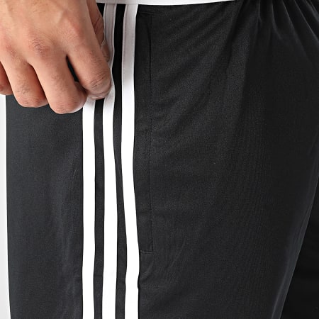 Adidas Sportswear - Short Jogging A Bandes Tiro Essential JD0430 Noir