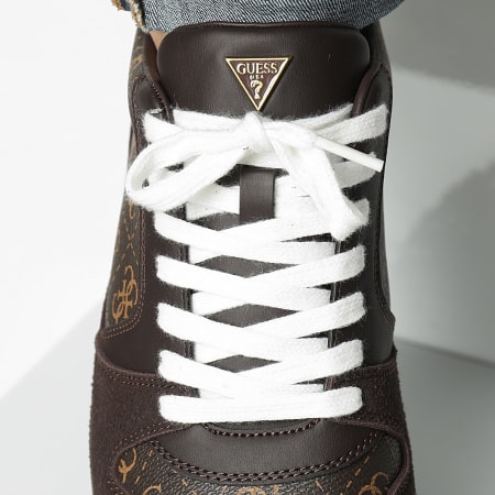 Guess - Baskets FMPAROELL12 Brown