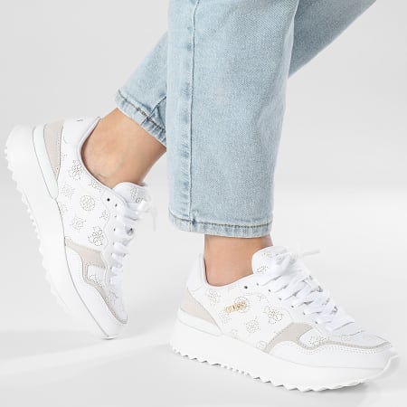 Guess - Baskets Femme FLPVI3LEL12 White Doré