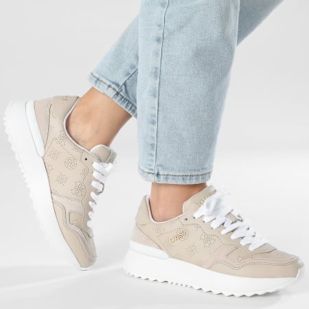 Guess - Baskets Femme FLPVI3LELE12 Beige Doré