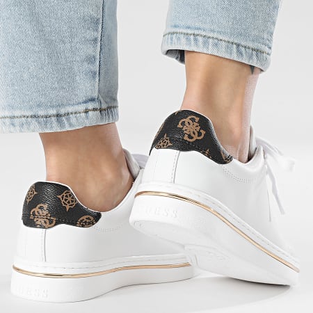 Guess - Baskets Femme FLPSTAELE12 White Doré