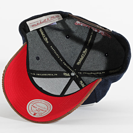 Mitchell and Ness - Gorra Jean HP9529 Chicago Bulls Azul Crudo Marrón