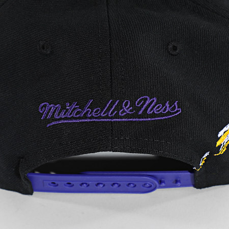 Mitchell and Ness - Casquette Snapback NBA Life Line Lakers HS9550 Noir Violet