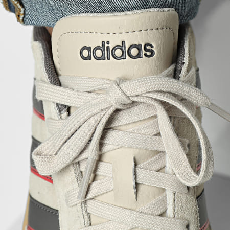 Adidas Sportswear - Baskets Barreda JP7100 Wonder Beige Charcoal Semi Lucid Red