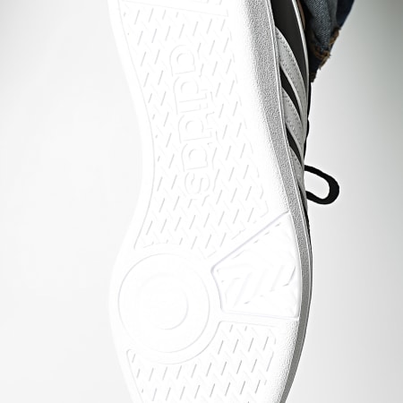 Adidas Sportswear - Baskets Hoops 4.0 JQ9988 Core Black Footwear White