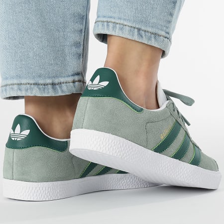 adidas gazelle silver green womens Tenis mujer adidas Gazelle Indoor Verde