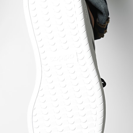 Adidas Sportswear - Baskets Barreda JI2307 Core Black Cloud White Core Black