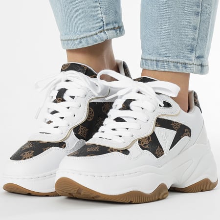 Guess Sneakers Donna Platform Bianco FLPWLL LEL12 - Ecopelle E Suola Alta 7,5 Cm - Stile Sportivo Femminile