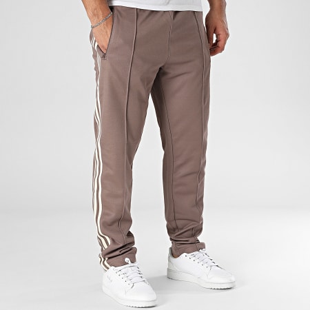 Adidas Originals JP2525 Pantalon de chandal clasico con banda marron Ryses