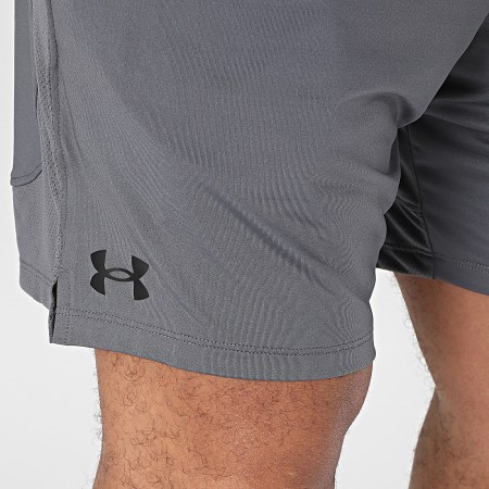 Under Armour - Short Jogging Tech Vent 1388645 Gris
