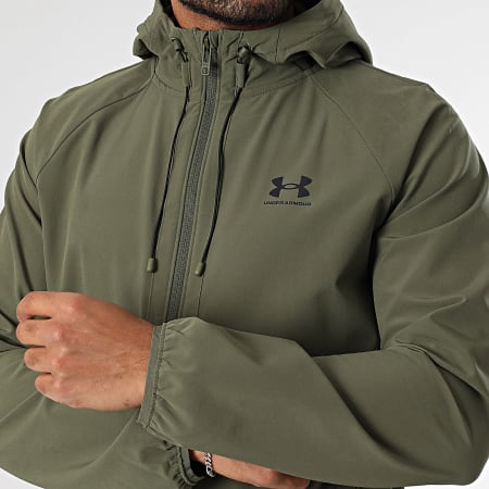 Under Armour - Cortaviento Stretch Woven 6003001 Caqui Verde