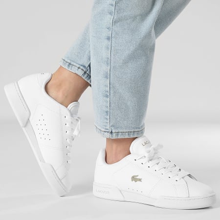 Lacoste - Baskets Femme Carnaby Cup 125 White Gold