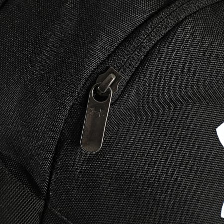 Under Armour - Sac A Dos 1364180 Noir
