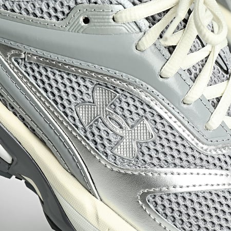 Under Armour - Baskets UA HOVR Apparition 3027595 Grey White