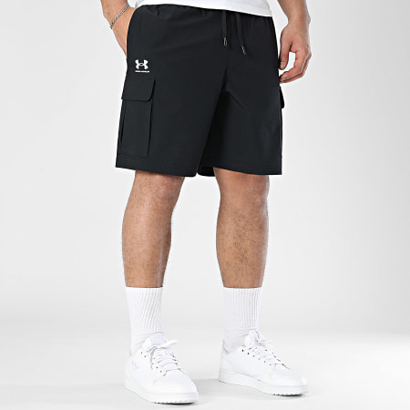 Under Armour - Short Cargo Vibe Woven 1386560 Noir