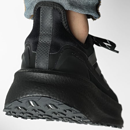 Adidas Sportswear - Sneakers Ultraboost 5 GTX JI1384 Core Black Carbon -  Ryses