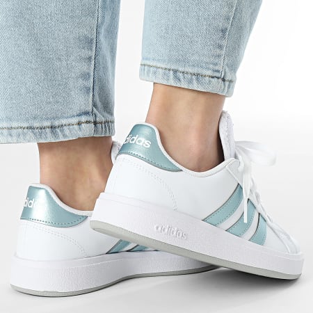 Grand Court Base Zapatillas Mujer JH9384 Nube Blanco Magia Gris  Metálico Dos