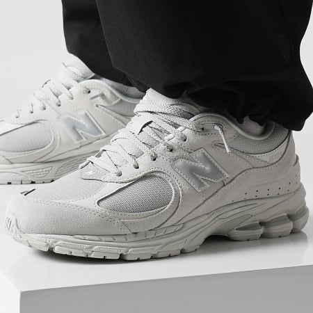 New Balance - Scarpe da ginnastica 2002R U2002RGR Grigio chiaro