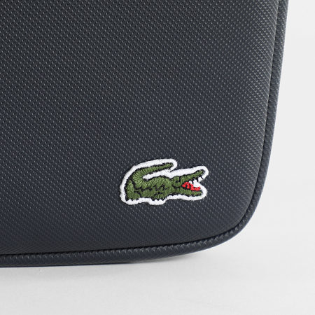 Lacoste - Bolsa con logo bordado en cocodrilo azul marino