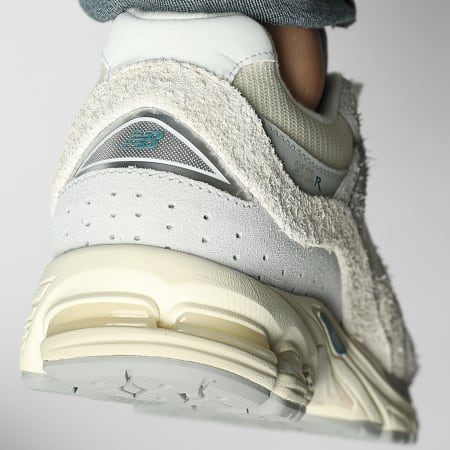 New Balance - Baskets 2002R M2002REK Linen Concrete Slate Grey