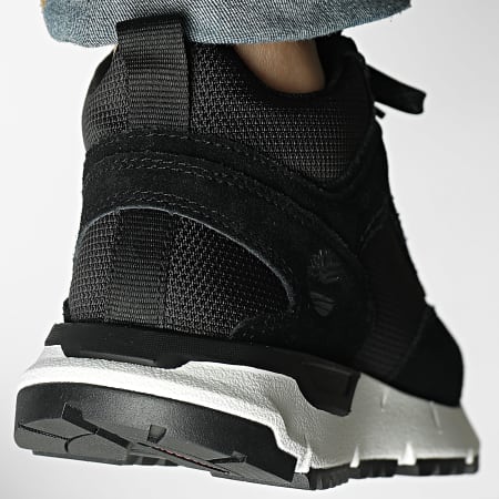 Timberland - Voyager Park Mid Lace A6DP2 Black Suede White Hi-Top Sneakers