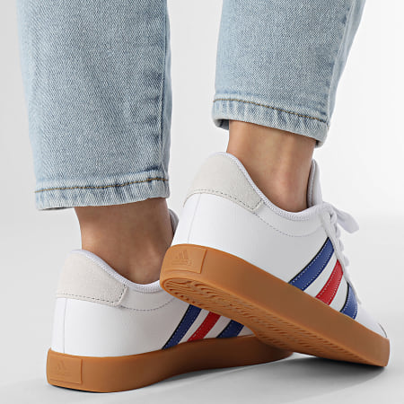 Adidas Sportswear - Baskets Femmes VL Court 3.0 K JH8721 Footwear White Royal Blue Better Scarlet