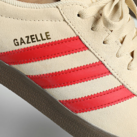Adidas Originals - Baskets Gazelle JH5393 Sand Strata Better Scarlet Footwear White