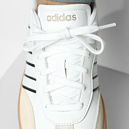Adidas Sportswear - Baskets Barreda JH7106 Footwear White Pure Ruby