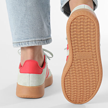 Adidas Sportswear - Baskets Femme Barreda JP7109 Linen Green Semi Lucid Red Wonder White