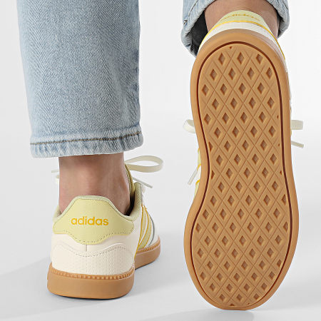 Adidas Sportswear - Baskets Femme Breaknet Sleek JH6878 Off White Power Yellow Utility Yellow