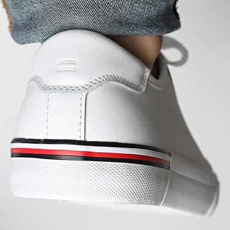 Tommy Hilfiger - Baskets Core Corporate Vulc Leather 5399 White