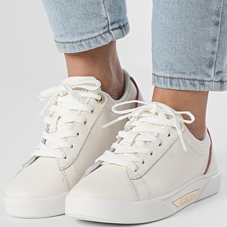 Tommy Hilfiger - Baskets Femme Chic Court 8642 Ancient White