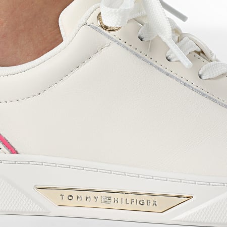 Tommy Hilfiger - Baskets Femme Chic Court 8642 Ancient White
