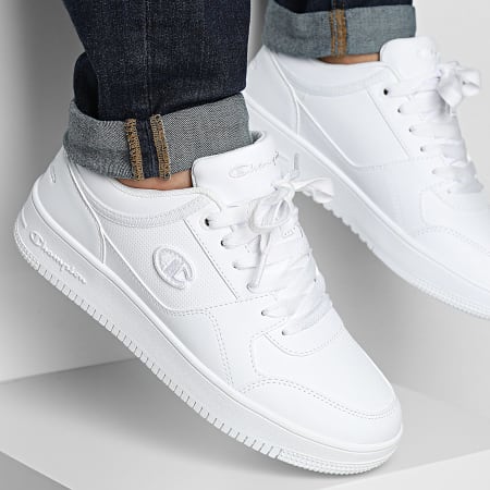 Champion - Baskets RD18 Low S21905 Triple White
