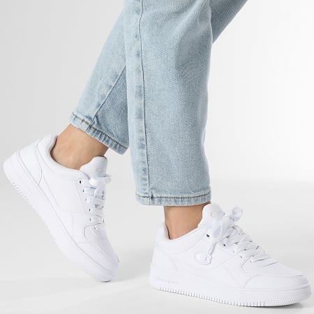 Champion - Baskets Femme RD18 Low S11469 Triple White