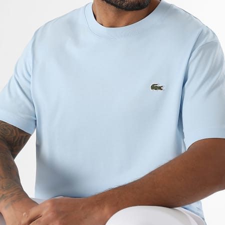 Lacoste - Tee Shirt Logo Brodé Crocodile Classic Fit Bleu Clair