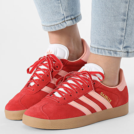 Adidas Originals - Baskets Femme Gazelle W JH7217 Better Scarlet Glow Pink Gold Metallic